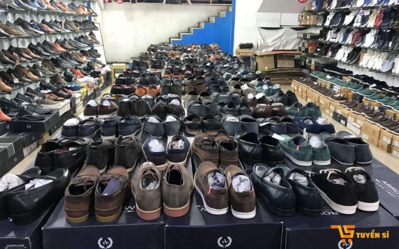 Xưởng gia công giày dép (5)