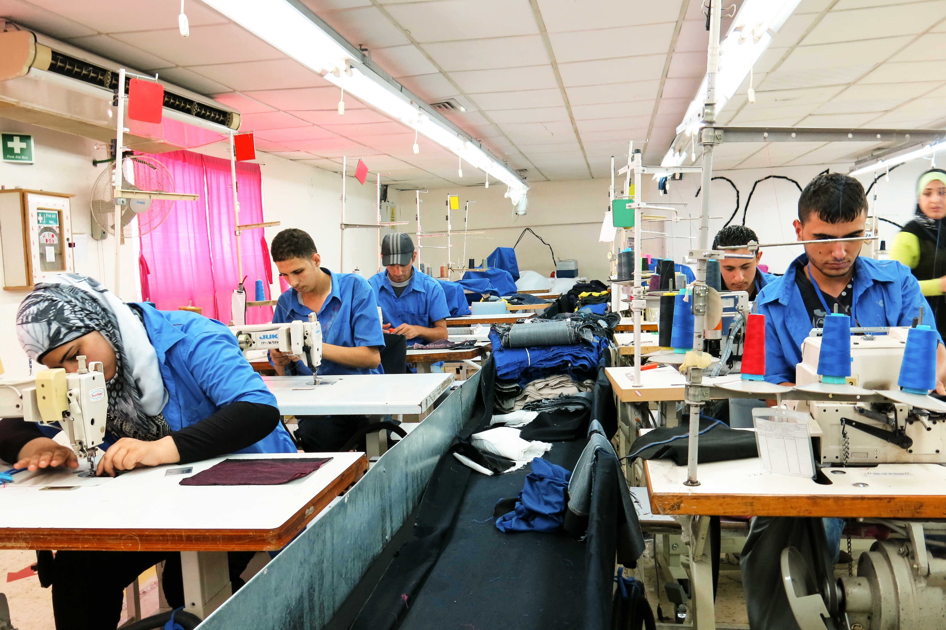 A standard contract for Refugees' workers in Textile, Garment and Clothing  Industry – Better Work