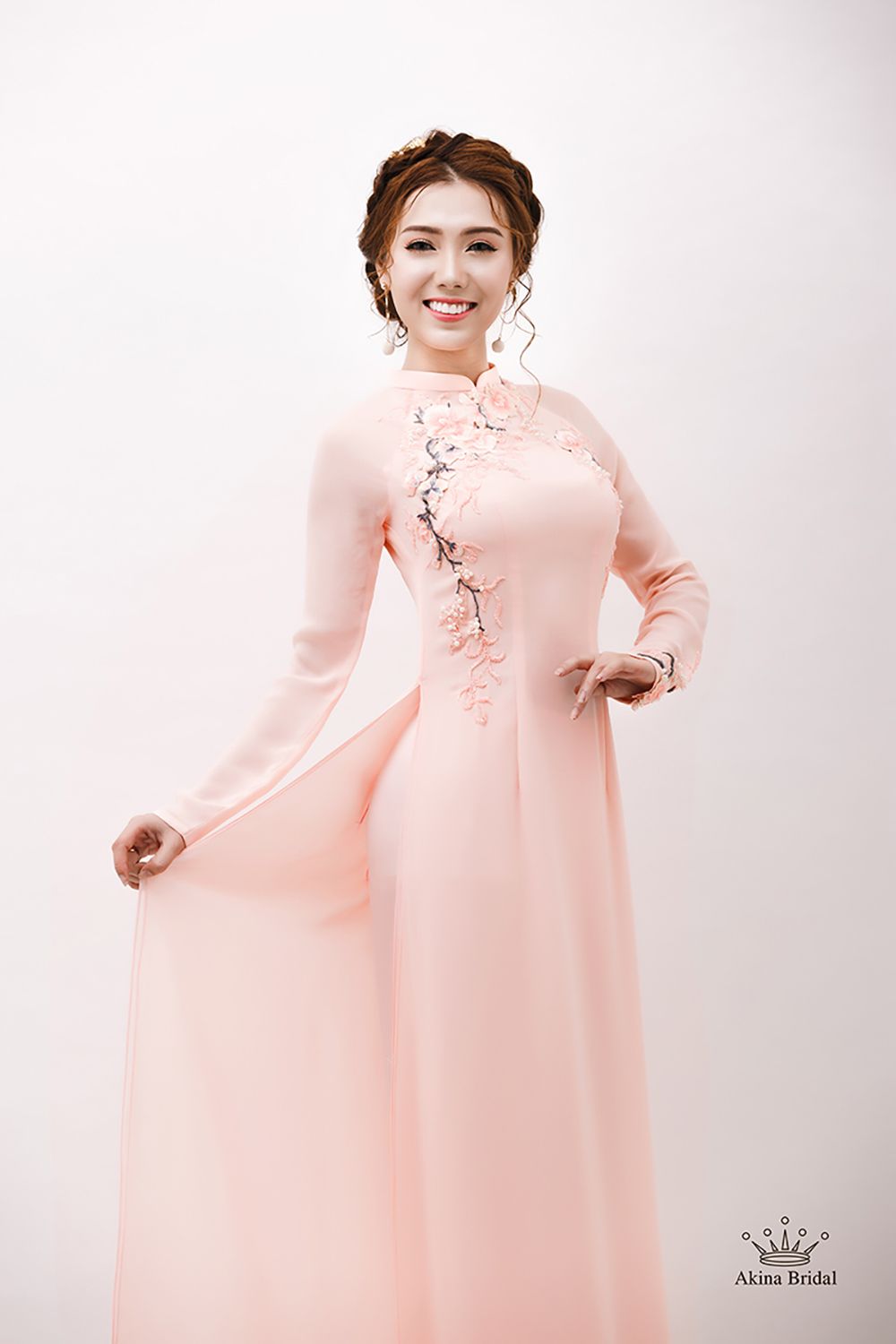 Top 10 xưởng may áo dài đẹp, chất lượng - Tuyensi.vn