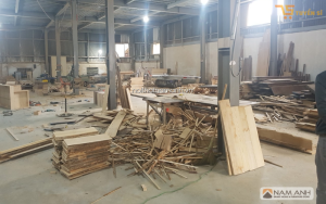 Xưởng sản xuất nội thất gỗ óc chó (4)